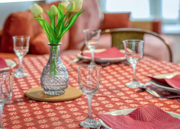 Lovely In * Hauteville-sur-Mer